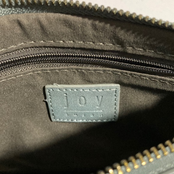 Susan Joy, Crossbody Wristlet clutch. - Picture 6 of 9